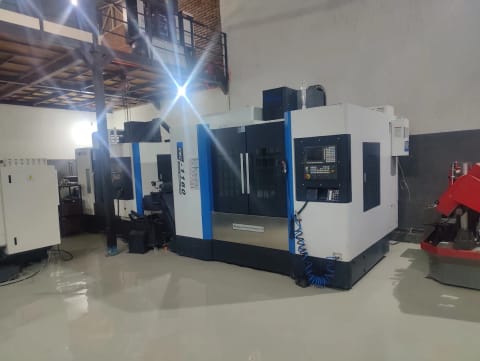 CNC vertical machining centre installed in the ZG workshop
